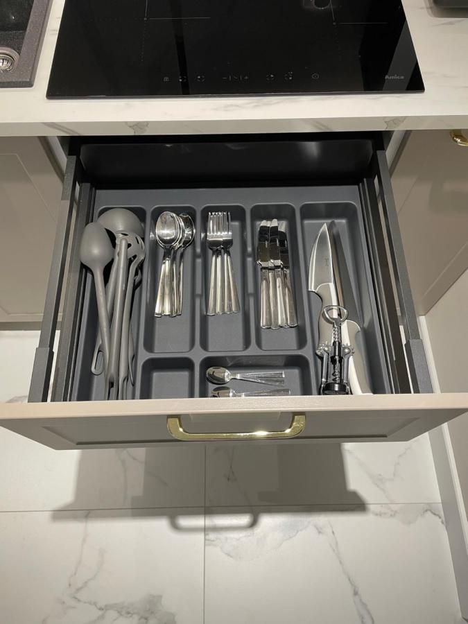 Sunset Resort Apartament Dziesiatka Przy Plazy 그르지보보 외부 사진