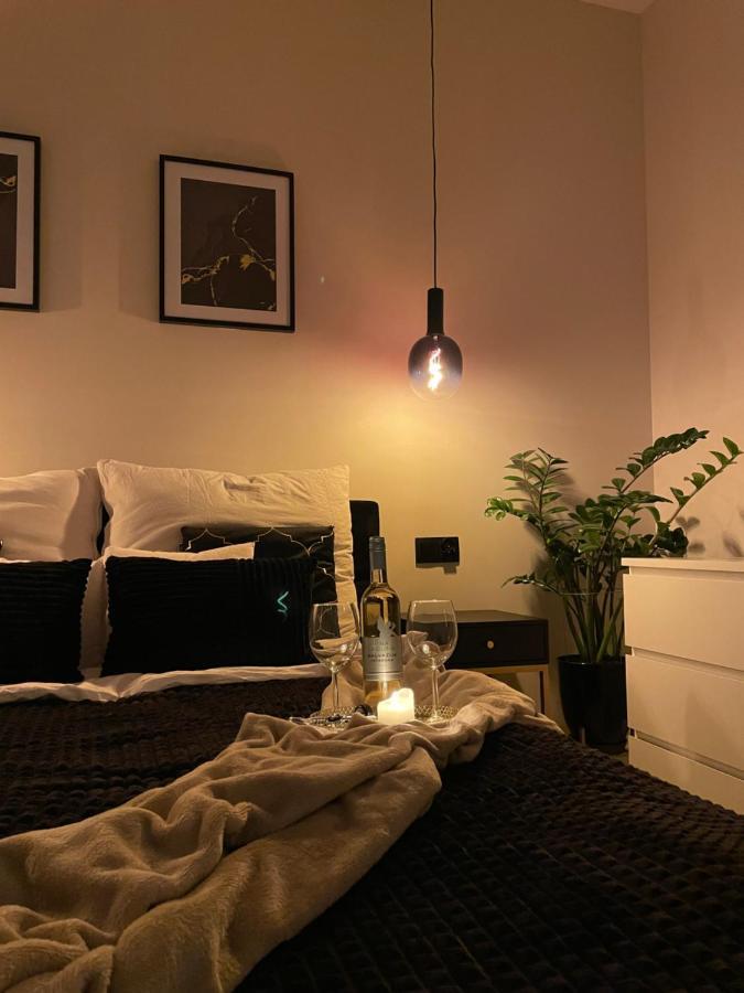 Sunset Resort Apartament Dziesiatka Przy Plazy 그르지보보 외부 사진